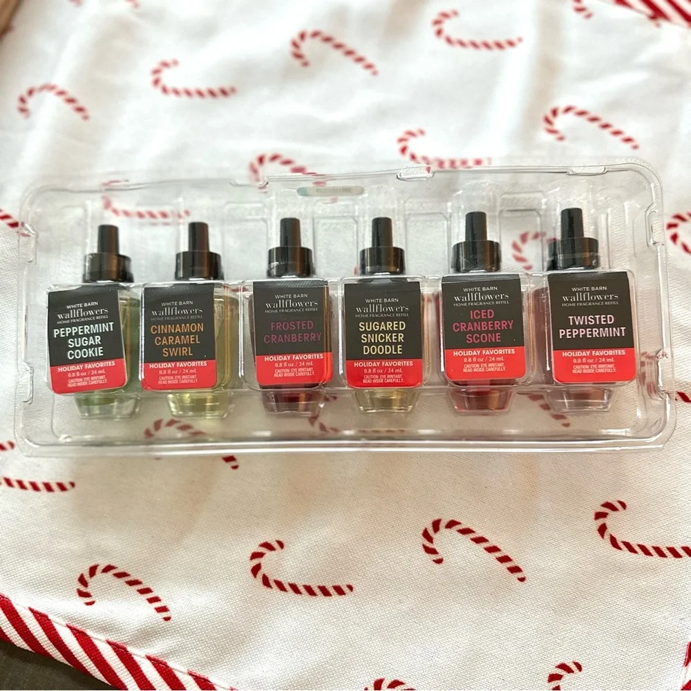 Bath & Body Works Wallflowers Holiday Fragrance Refill Set - Picture 3 of 3